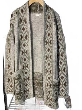 Margeaux & Ellie Cardigan Sweater Women's Large Knit Indie